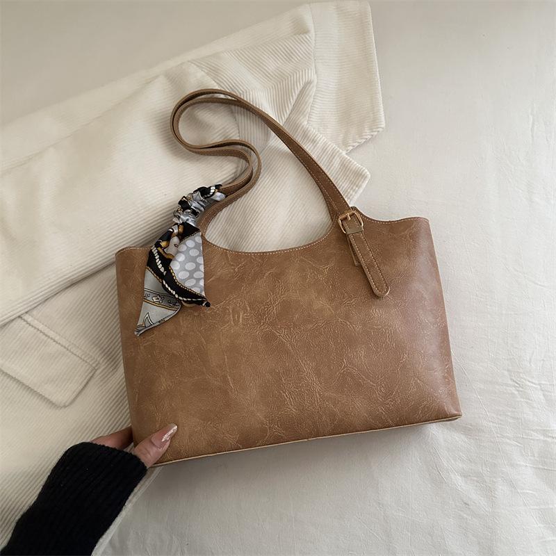 Premium Silk Scarf Handbag New Versatile Shoulder Underarm Bag Retro Commuter Tote Bag