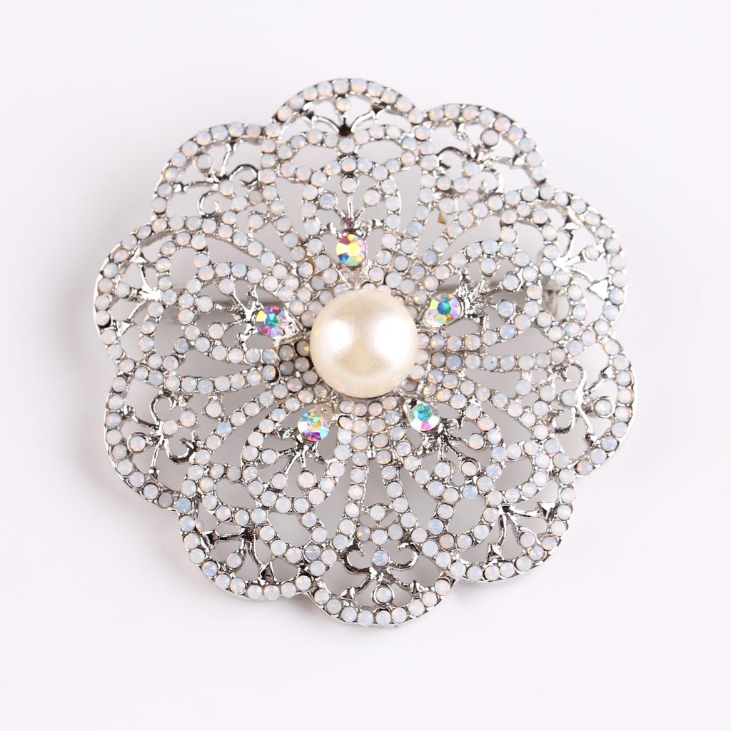 Fashion Pearl Flower Brooch Hundred Dinner Hundred Corsage Pins Exquisite Ethnic Style Hypoallergenic Luxury Enamel Brooch Long-Lasting Color BFF Gift