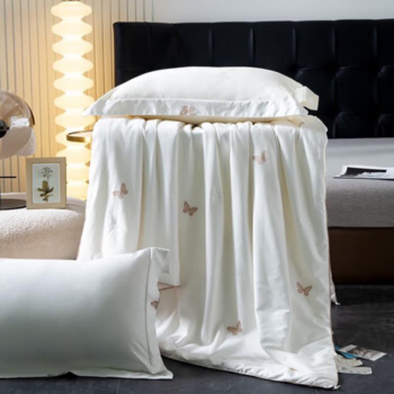 Donnahome Cotton Jacquard Mulberry Silk Quilt