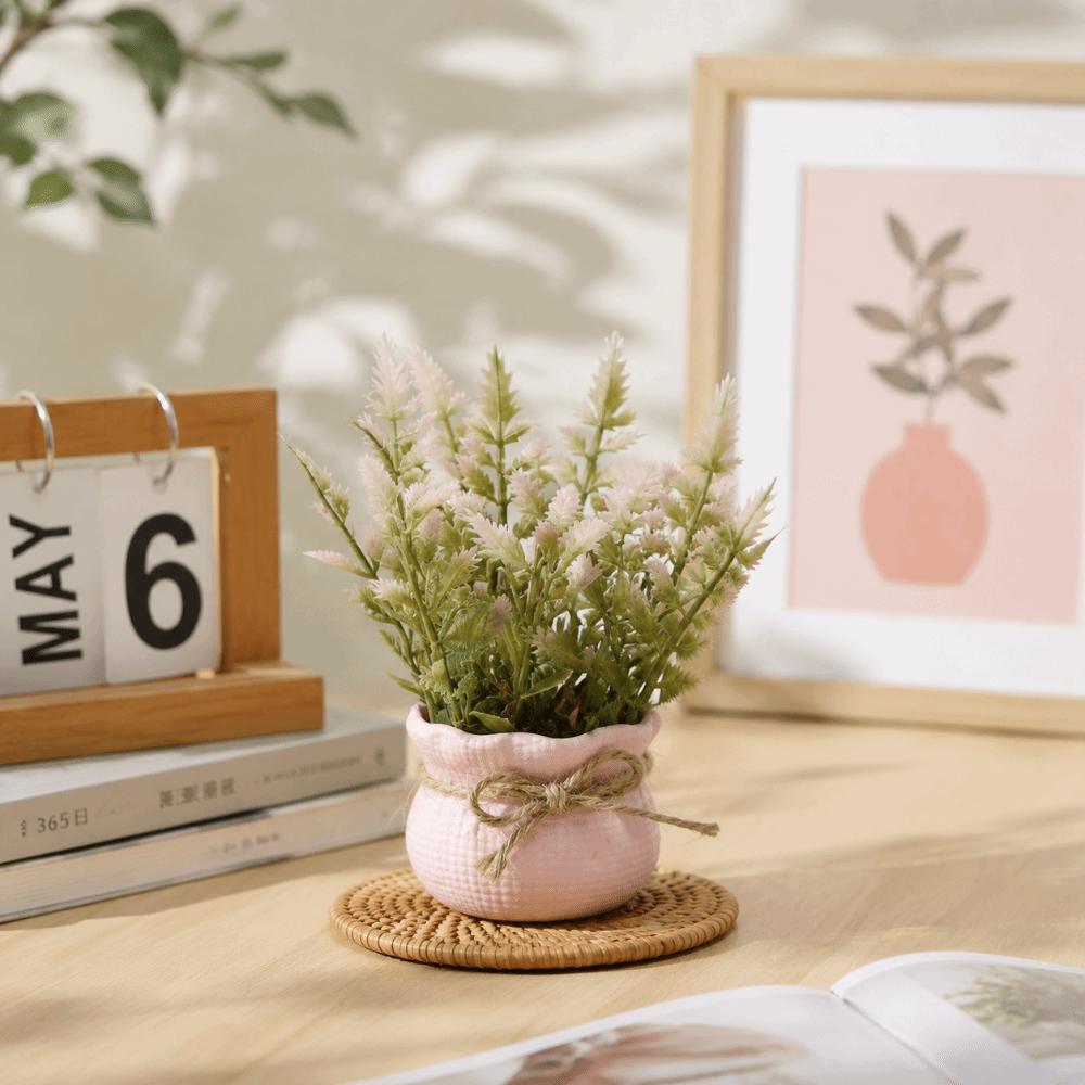 Garden Decor Mini Artificial Potted Flowers Ornaments Home Decorations Simulation Plants Lifelike Potted Plants Desk