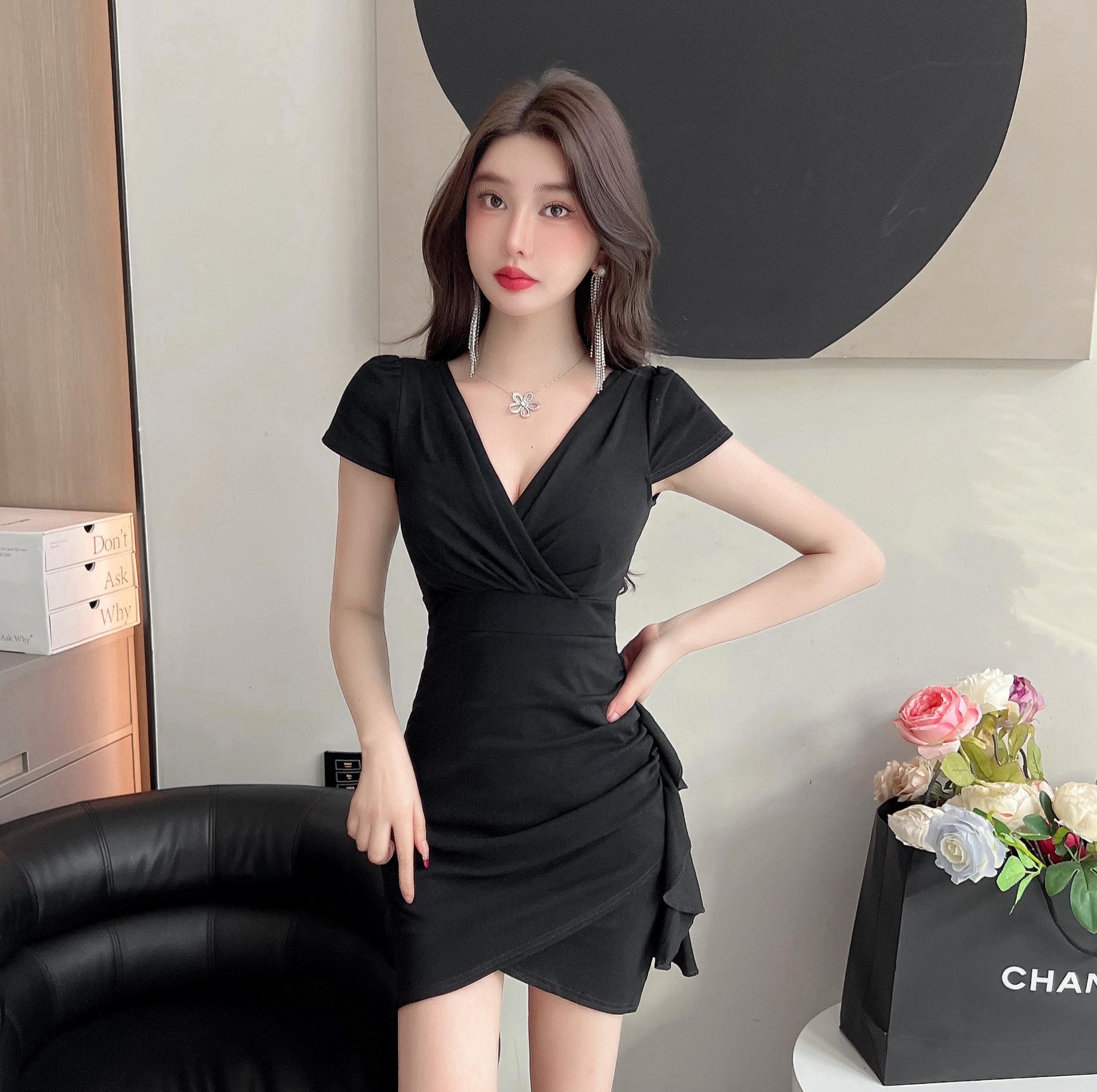 Summer V-neck sexy high elastic cotton tight bottom short-sleeved dress women s pure desire short slim hip skirt S чёрный