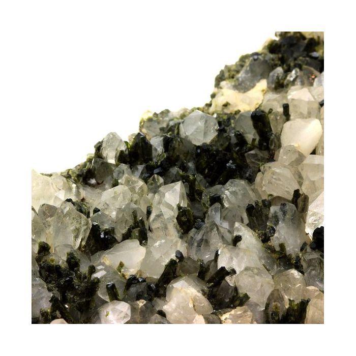 Pierres et Minéraux. Epidote + Quartz. 2075.0 ct. Saint-Véran, Hautes-Alpes, France..