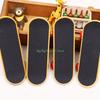 24TE 2pcs Bird Training Set Plastic Mini Skateboard Parrot Intelligence