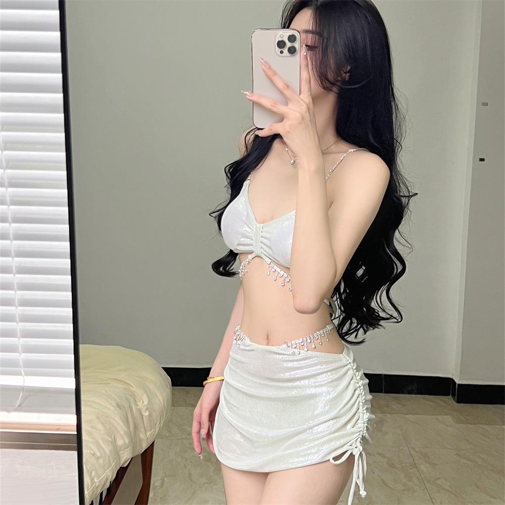 Sparkly Girlish High-End White Bikini 3-Piece Set – Tummy-Covering Split Swimsuit