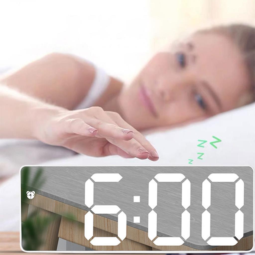 Mirror Surfaces LED Digital Alarm Clock with Alarm Dimming Date Day of Week Temperature Display for Bedroom Table Decors