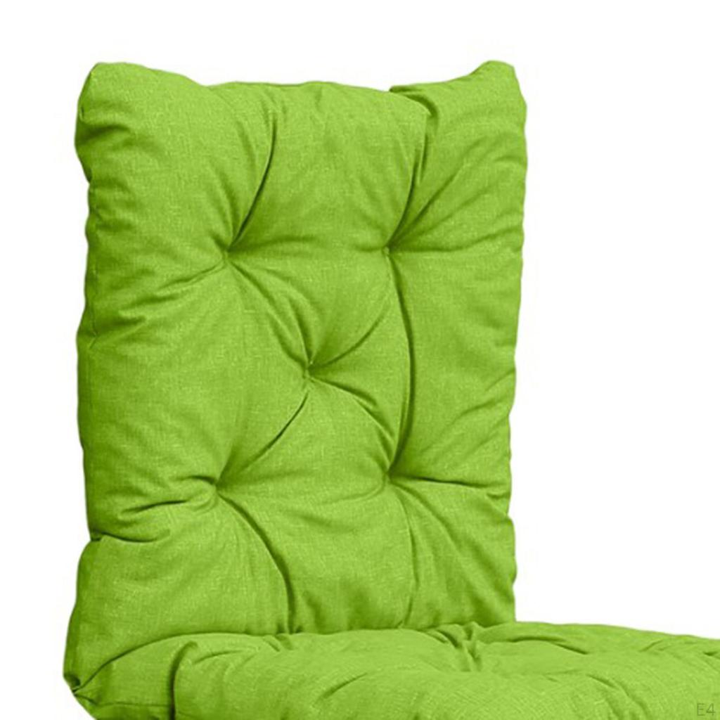 Gemütliches Outdoor-Schaukelstuhlkissen-Set