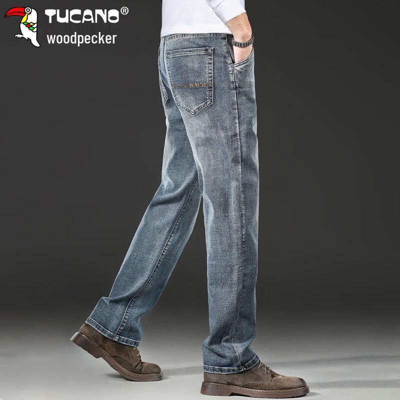 TUCANO Men's Loose Fit Straight Leg Stretch Jeans