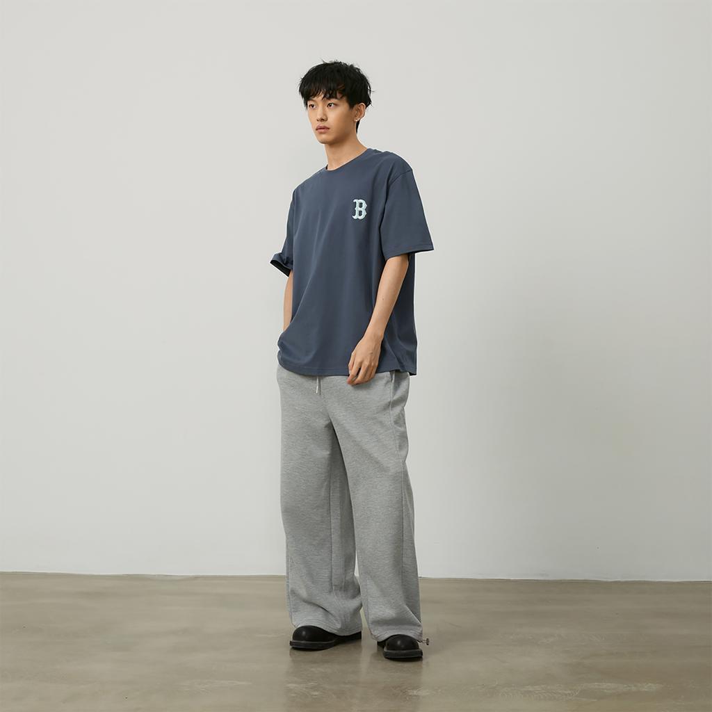 New MLB MONOGRAM Reading Collection SS24 T Shirt Unisex Dark Gray 3ATSM0443-43GRD