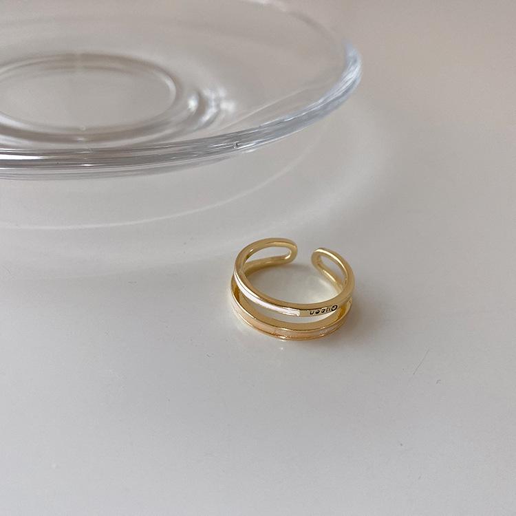 Elegant French Geometric Adjustable Ring - Women's Fashionable Temperament, Artistic Color Block Design for Index Finger