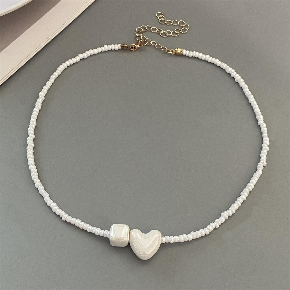 1 pc New Colorul Love Heart Necklace Handmade Rice Beads Fashion Geometric Choker Necklace Bohemian Trendy Neck Jewelry