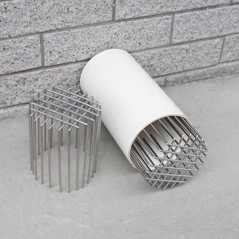 Síťka na ventilační potrubí pro sušičku a digestoř