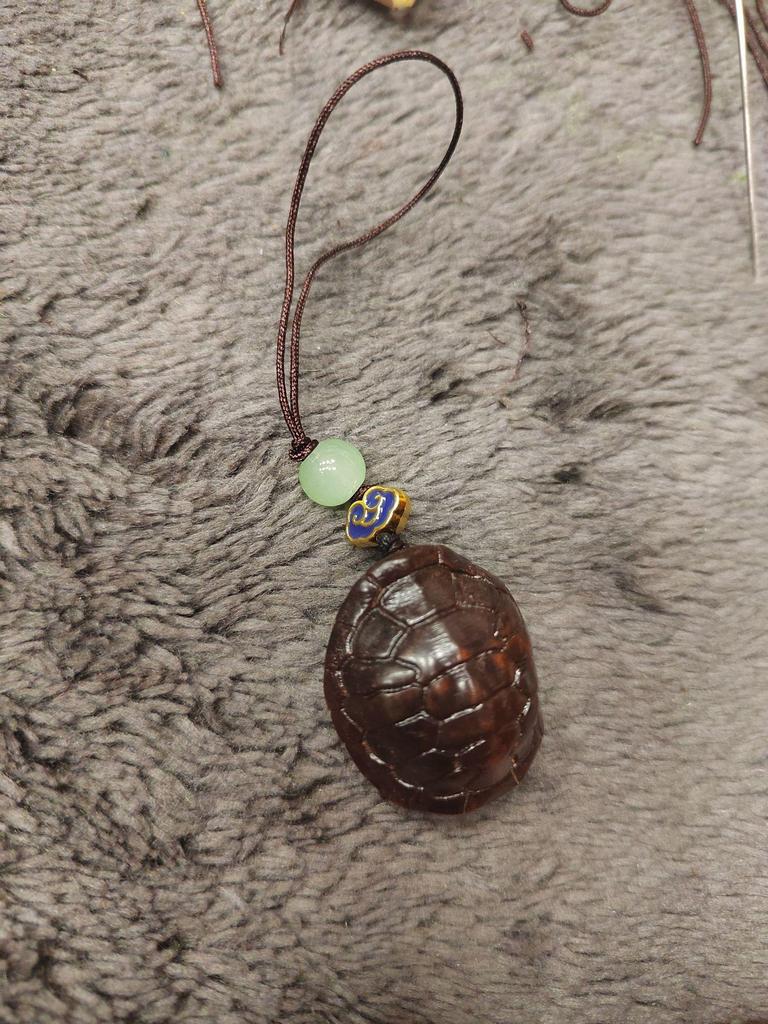 Green Sandalwood Zodiac Animal Guardians Phone Strap & Backpack Pendant