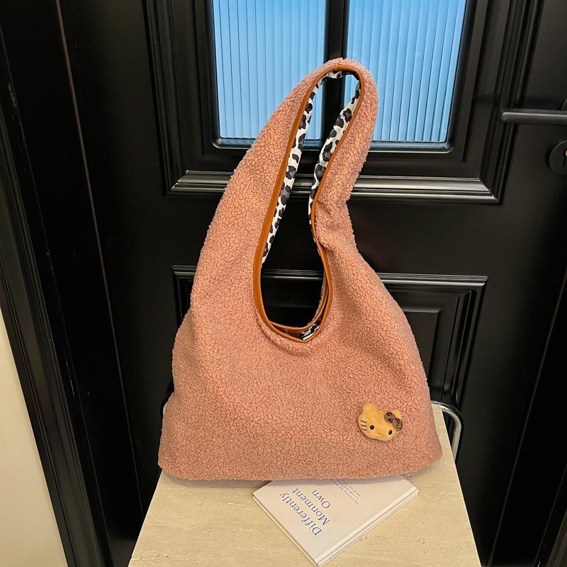 2025 Autumn and Winter New Large-capacity Casual Fashion Messenger Bag Women's Japanese Solid Color Shoulder Bag Niche Tote Bag