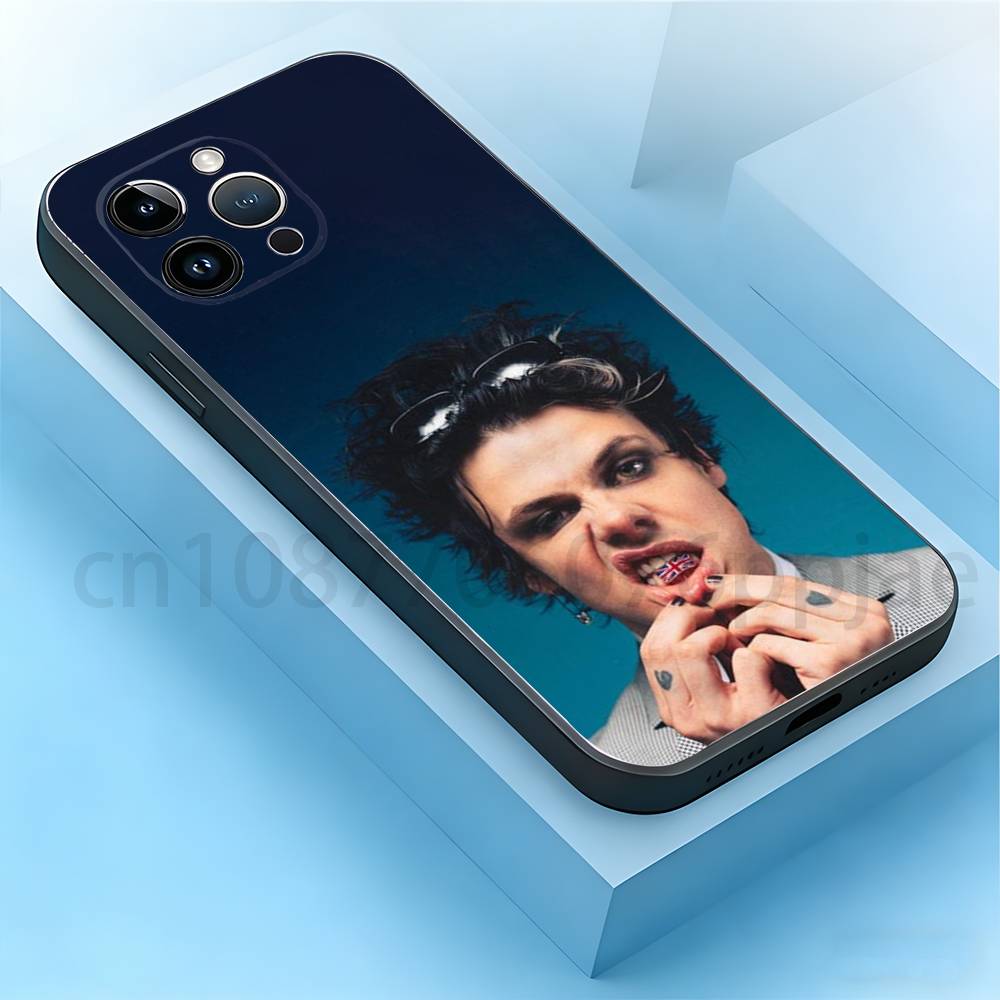 Yungblud Handyhülle Für iPhone 17,16,15,14,13,12,11,Pro,Max,Plus,Mini, Anti-Fall Schwarz Matt Weicher Stoßfänger