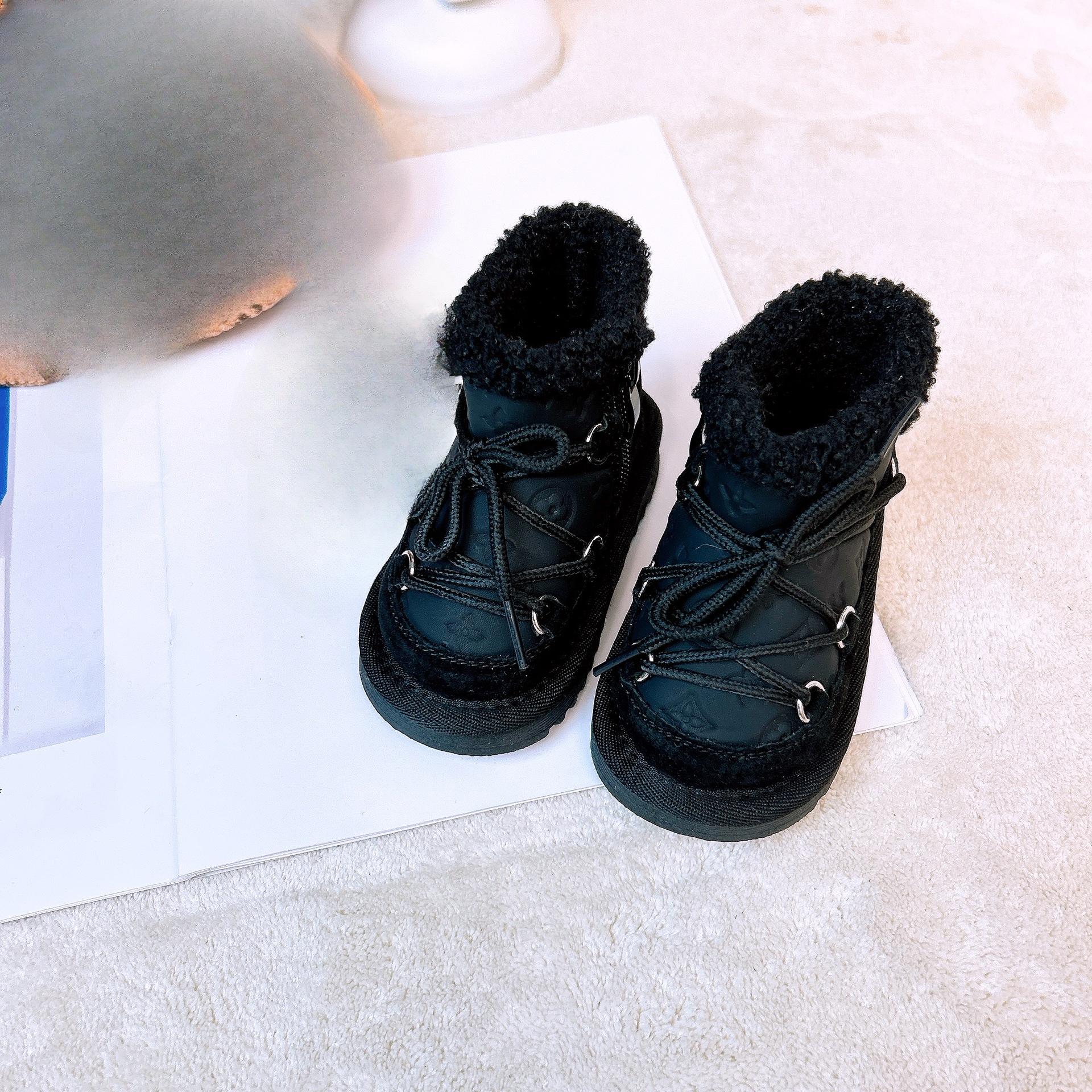 Зимние детские сапожки сохраняют тепло — фото 6