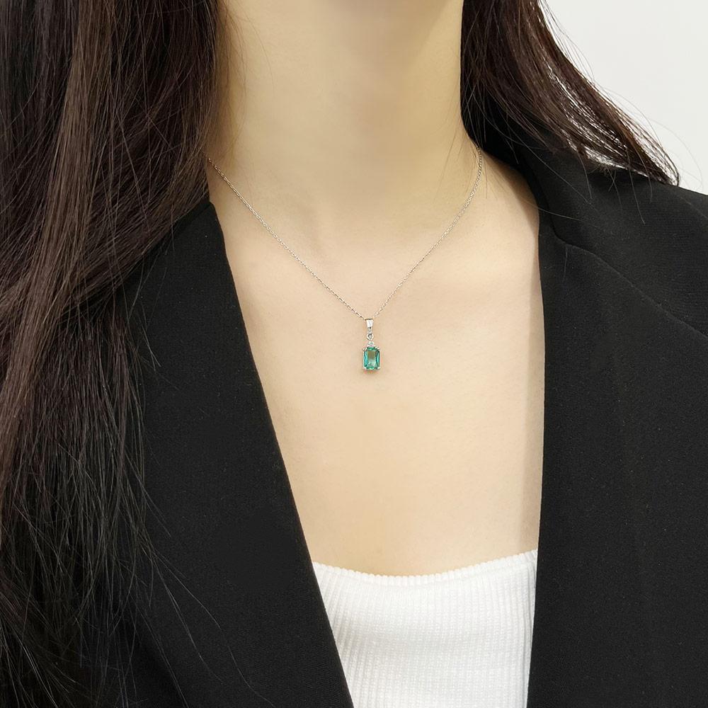 Dieuamour Ecrang Necklace