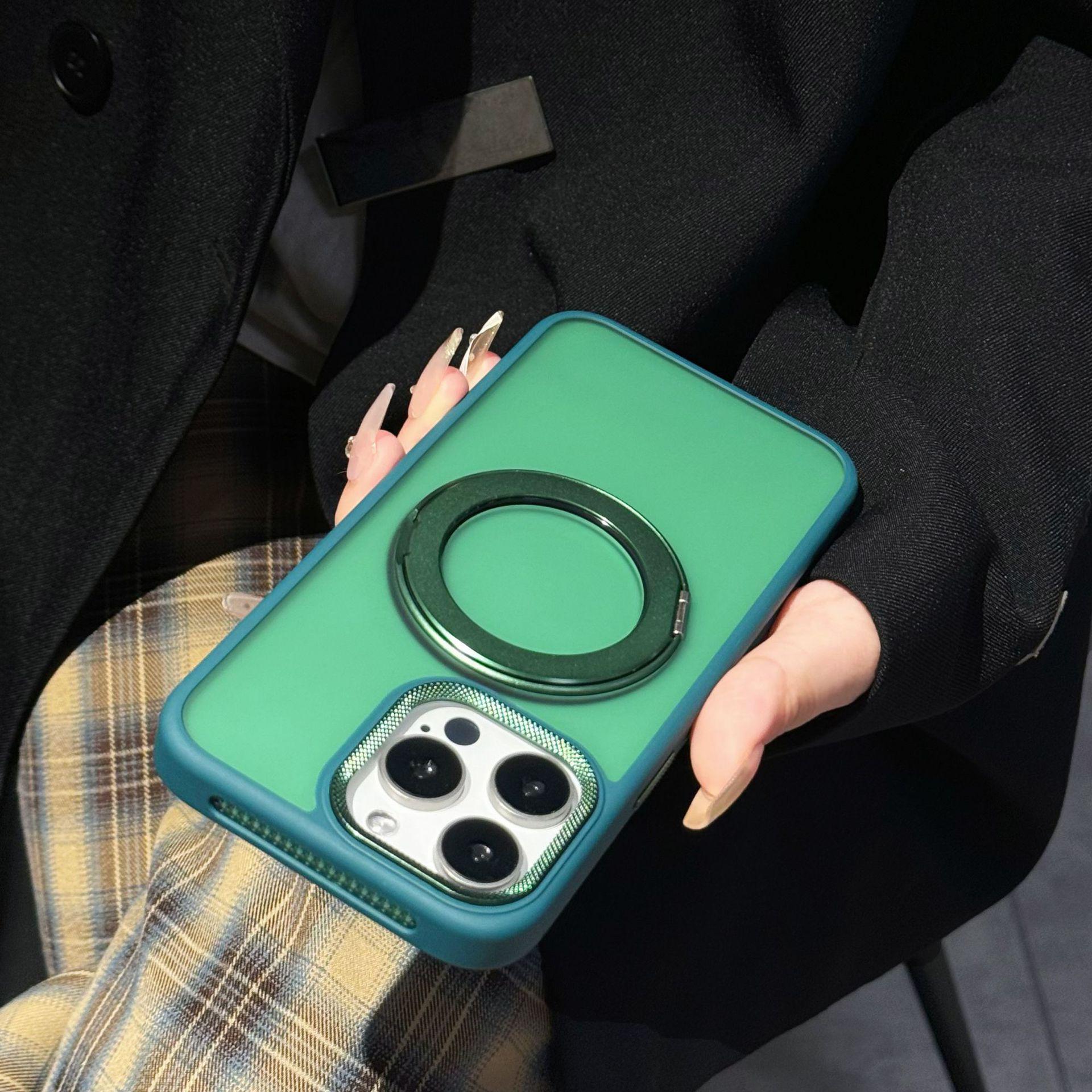 Apple 17 Metal 360° Rotating Magnetic Stand for iPhone 16 Pro Max Case, 15 Skin-Feel Cross-Border. iPhone 12 Pro