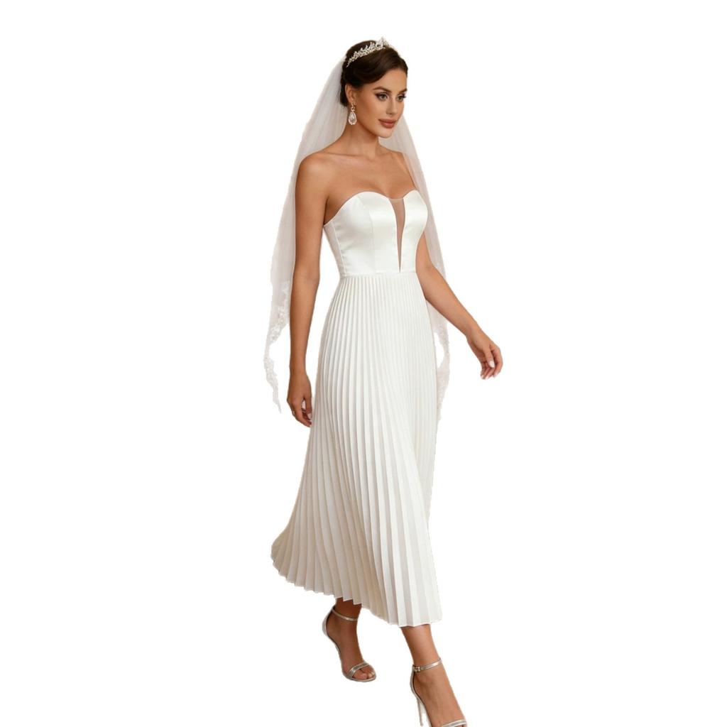 European and American Style Tube Top Wedding Dress Women's New Simple Pleated A-shaped Skirt Bride Wedding White Dress Looks Thin