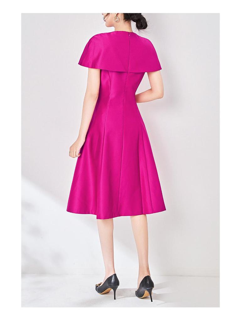 Elegant Sleeveless Cape Dress with Nail Diamond Detailing