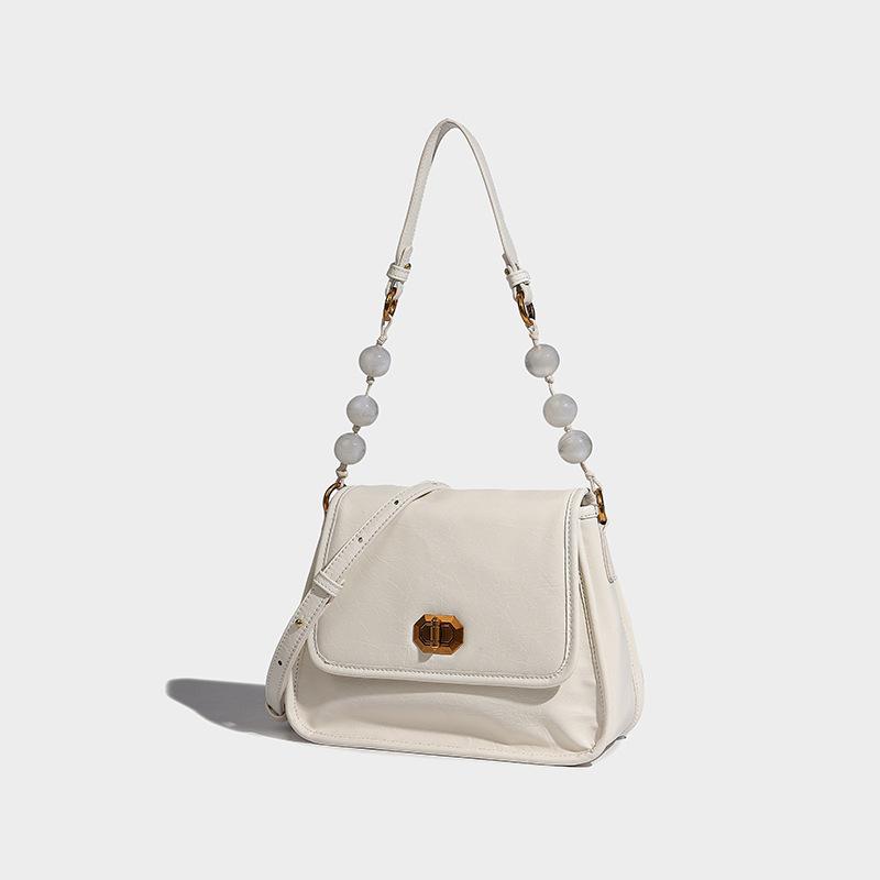 

New Chinese bead chain armpit women 2024 new niche fashion design single shoulder crossbody commuter small square bag