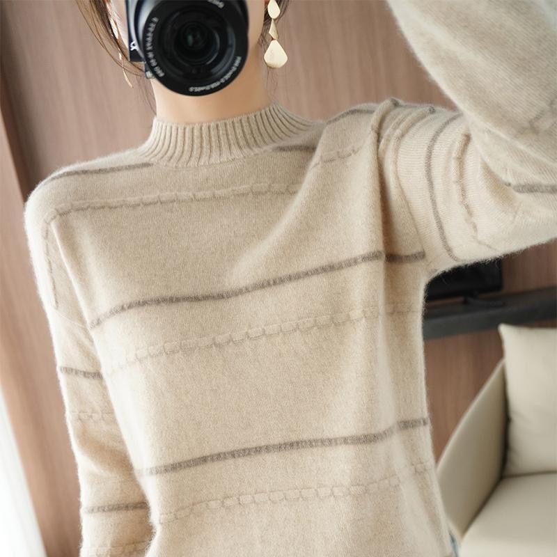 Half High Collar Sweater Pullover Women Fashion 2022 Autumn and Winter New Loose Japanese Style Pullover Knit Bottoming Sweater