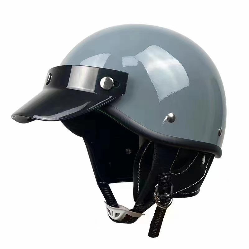 Trendy retro Japanese-style half helmet for electric bikes and motorcycles, personalized for men and women, suitable for all seasons DOT