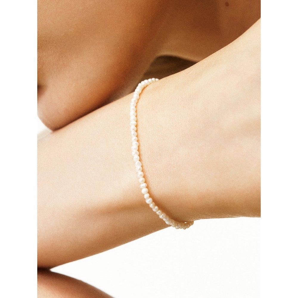 14K Classic Freshwater Pearl Bracelet (14K Gold) Lfb01