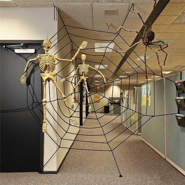 

4 размера гигантские огромные пауки на Хэллоуин паутина для украшения дома с привидениями 1.5m- 5 round чёрный