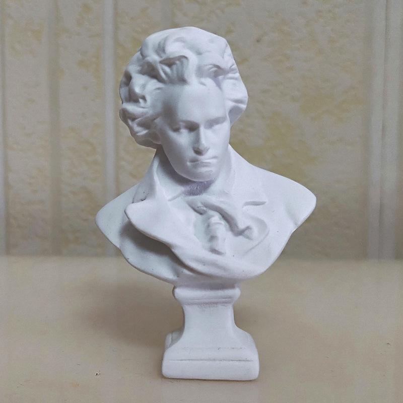 

Small Resin Plaster Sculpture: David & Venus Sketch Head Models Average Height 6cm
