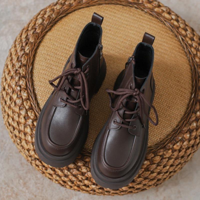 

Модные женские короткие ботинки на платформе 2025 Новые модные ботинки на шнуровке Зимние элегантные ботильоны челси Уютные кожаные Zapatillas De Mujer 40