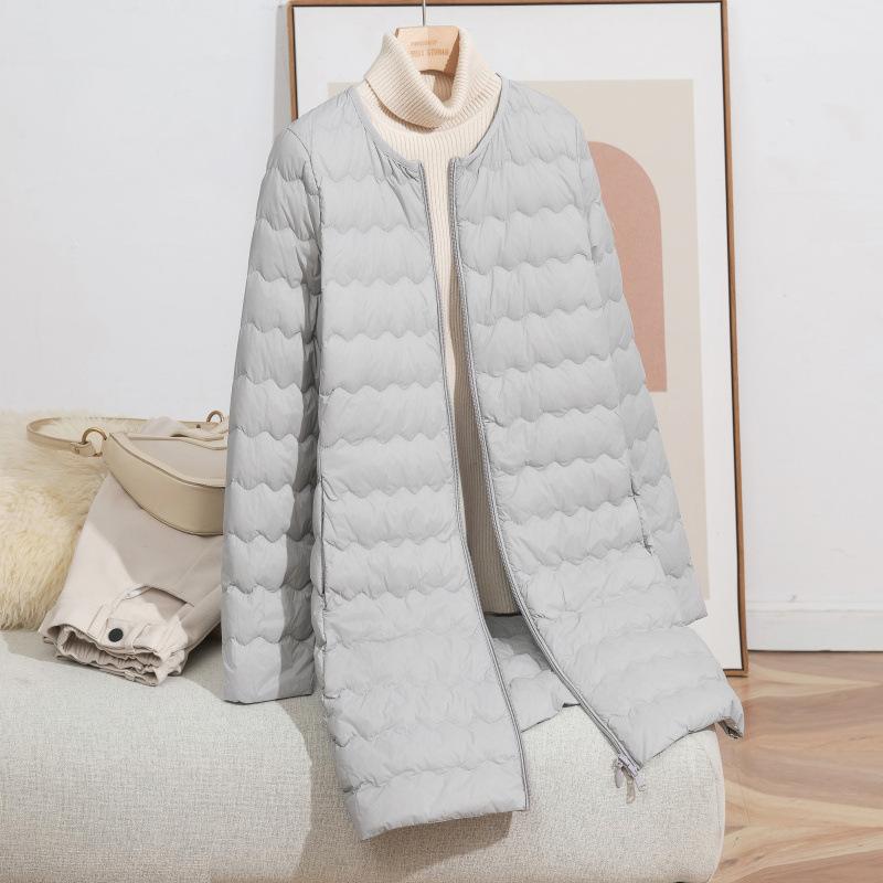 Toamnă și iarnă nouă modă gât rotund ondulat mediu și lung jachetă ușoară din puf pentru femei cu fermoar jachetă caldă val