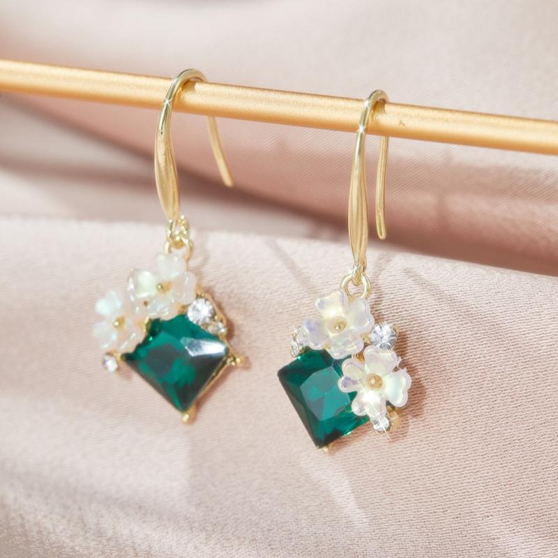 Vintage Exquisite Trendy Green Square Zircon Flower Pendant Earrings for Women Personalized Fashion Elegant Zircon Gift