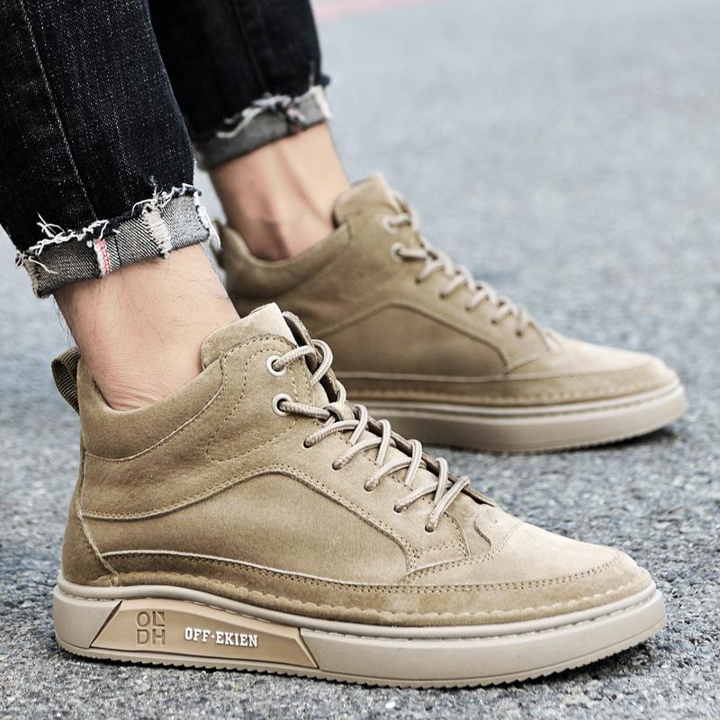 Autumn and winter men's leather high-top board shoes men's velvet warm hand-sewn casual shoes retro mid-top Martin boots men