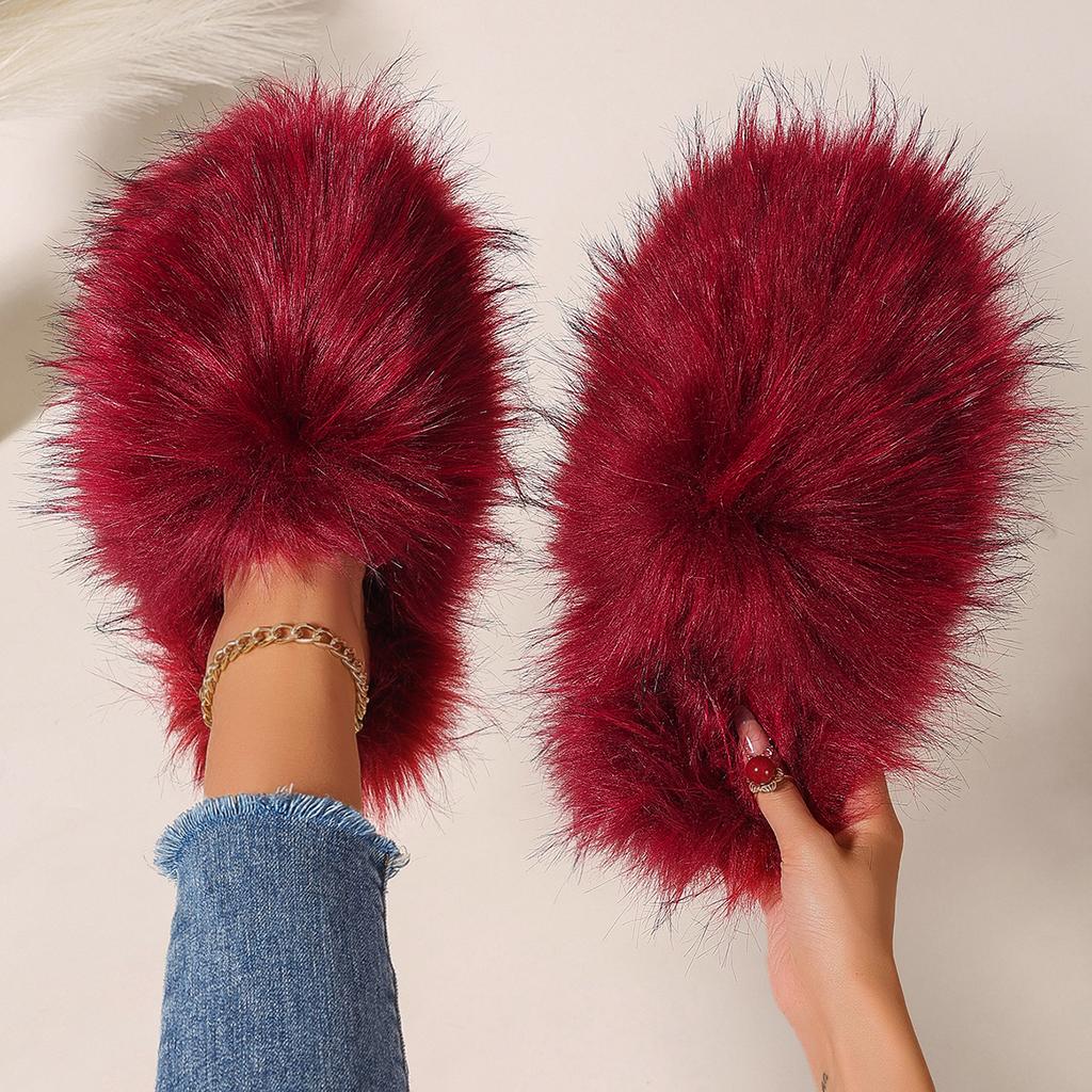 Fashion New Luxury Fur Slippers Women Round Toe Mongolian Fur Slides Woman Shoes Women Flat Half Slippers Lightweight Comfortable Shoes