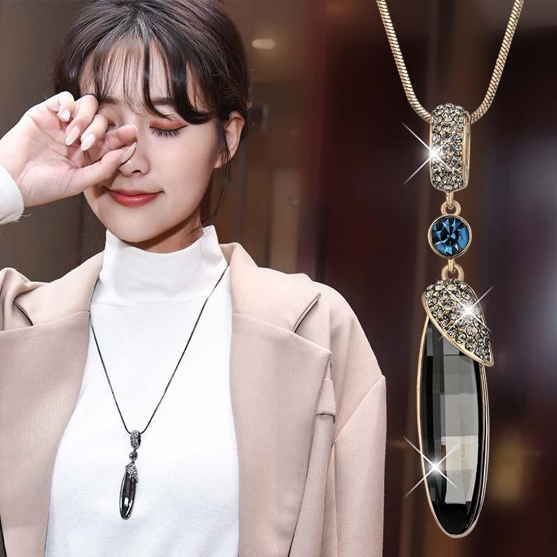 Fashionable Alloy Water Droplet Necklace For Women Available In Black And Gold