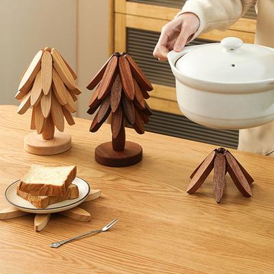 Tree Shape Anti Scald Coasters Set Wooden Foldable Trivet Christmas Tree Insulated Pad Set for Hot Dishes Pot Bowl Teapot Holder
