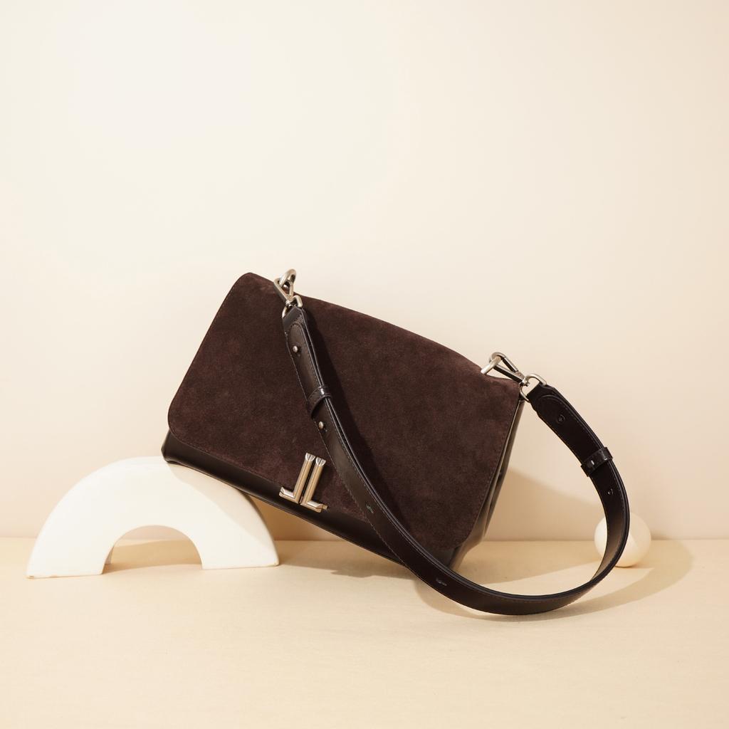 New Contrasting Color Shoulder Bag Women's Commuting Versatile Large-capacity Messenger Bag Underarm Small Square Bag Cowhide