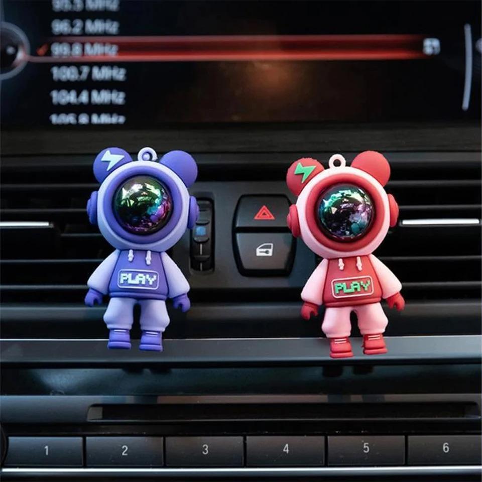 Clip Profumo per Uscita Aria Auto Astronauta Cartone Animato Deodorante per Auto Uscita Aria Condizionata Aromaterapia Decorazione Interni Auto