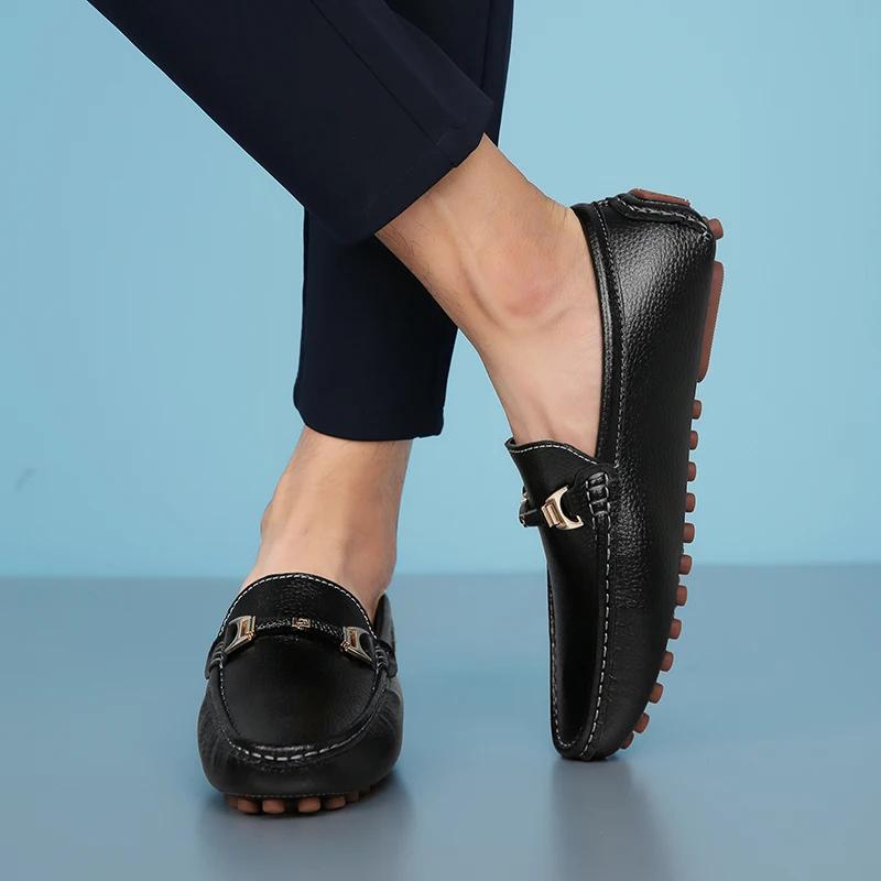 Fashion 2024 Men  Leather Loafers Men Casual Shoes Moccasins Slip on  Men  Male Driving Shoes Foot Covering Boats Shoes