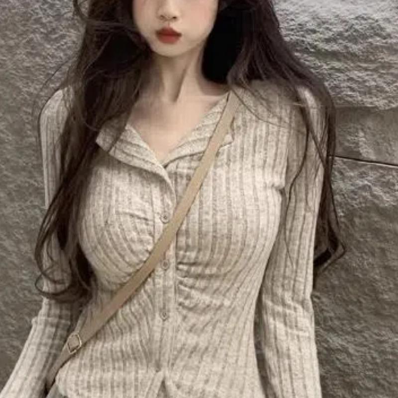 

Кардиган вязаный на лацкане Maillard для женщин Весна и Осень Новый Горячая Девушка Облегающий Топ Необычная Тонкая Футболка Маленький и Свежий M