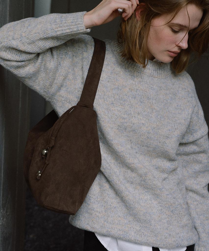 Ovhee Tave Suede Shoulder Bag_Dark Olive