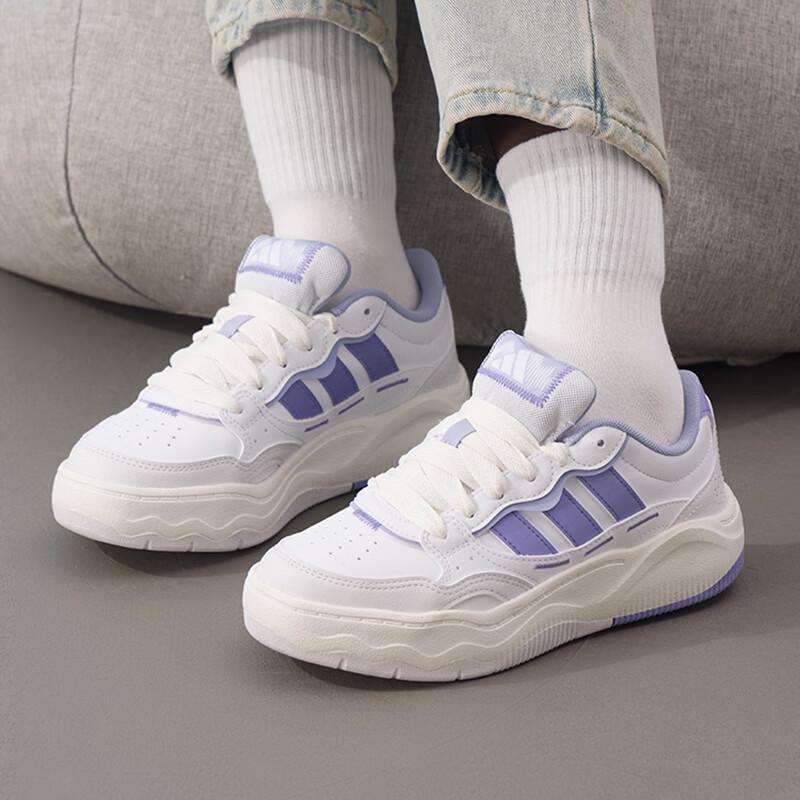 

Adidas Women s KH9026 Tennis Skate Shoes 37