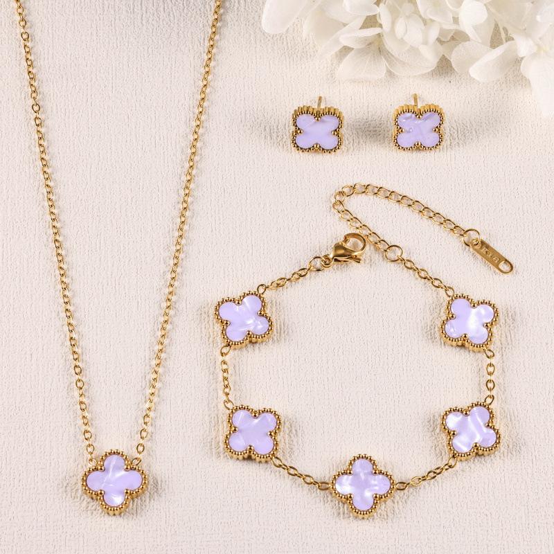 Four-leaf Clover Three-piece Necklace Bracelet and Earring Set - A Luxurious Colorful Fashion Jewelry Set