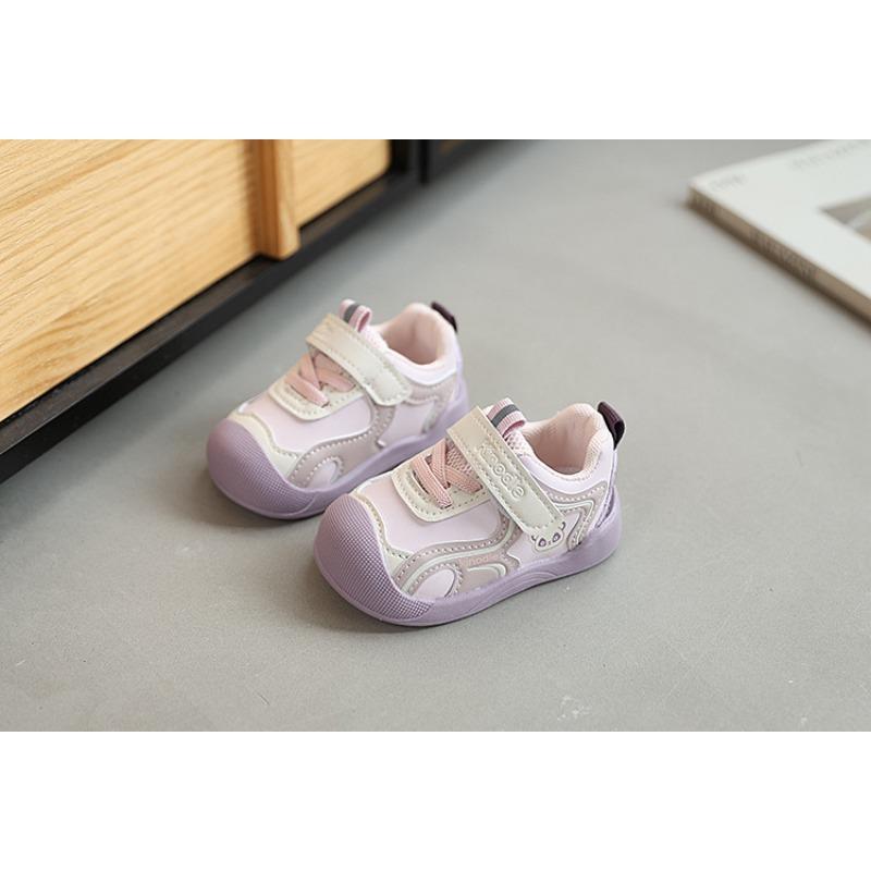 Sapatos macios para bebês e crianças pequenas outono e inverno novos sapatos para meninos e meninas sapatos esportivos infantis antiderrapantes sapatos com função chave