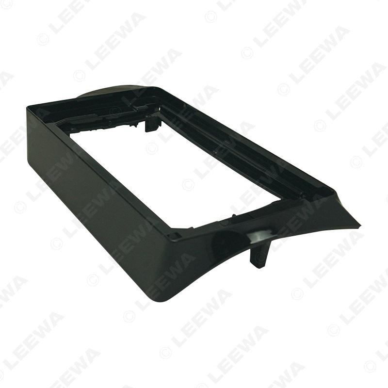 2016 Skoda Superb 10.1" Android Navigation Panel Frame for Car Audio/Video Modification