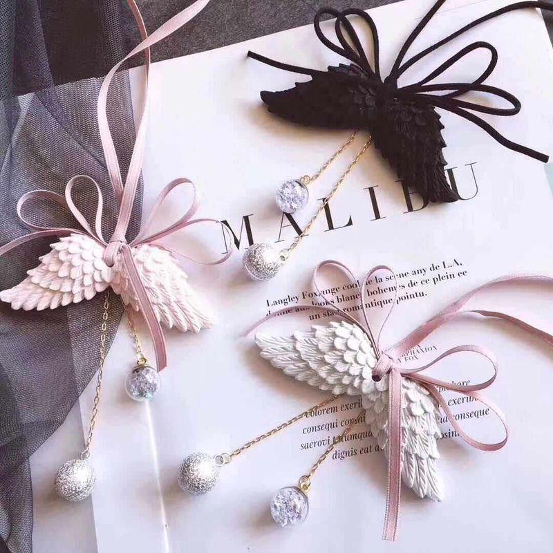 Car Perfume Accessories, Aromatherapy Pendants, Angel Wings Pendants, Water Chime Bells, Flower Shop Aroma Diffuser Stones, Souvenirs