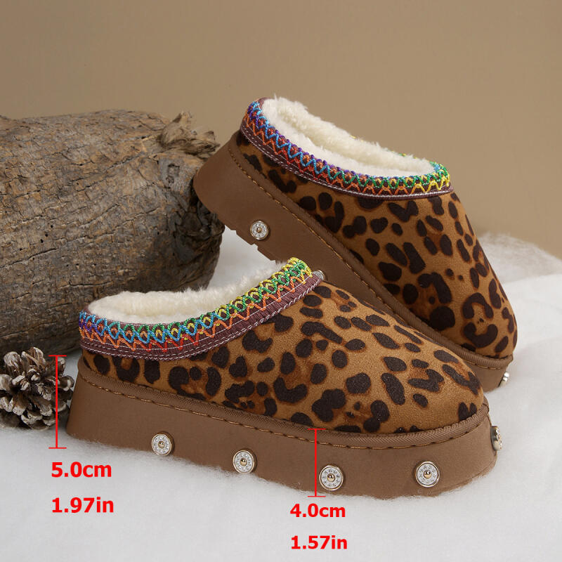 Fashion Leopard Thick Bottom Indoor Slippers For Women 2025 Winter Warm Thick Plush Home Slippers Comfort Platform Metal Rivet Slides