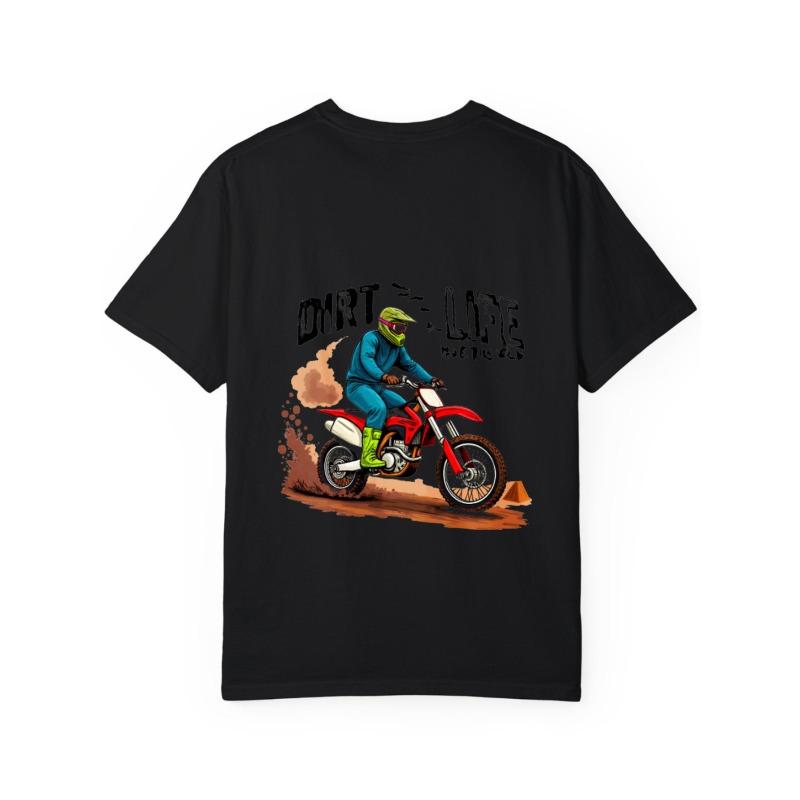 Dirt Bike T Shirt White Motocross Rider Graphic with Dirt Life Text for Outdoor Adventure and Motorcycle Enthusiasts