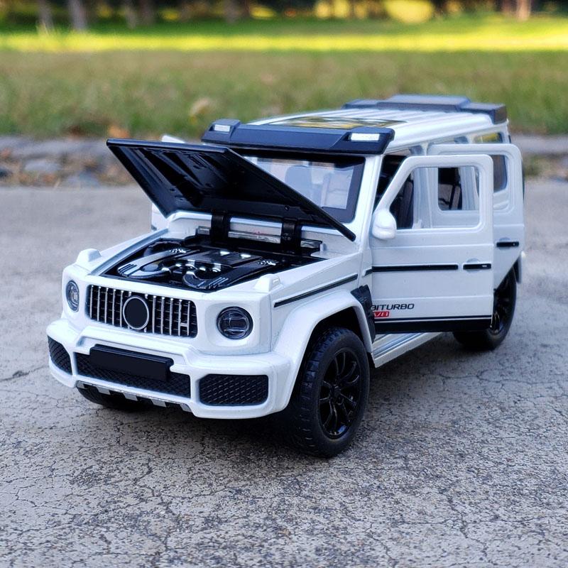 1:32 Mercedes Benz G700 Innenauto Zentralsteuerung Verzierungen Kinderspielzeugauto Urlaubsgeschenk Freund Ehemann Geländefahrzeug