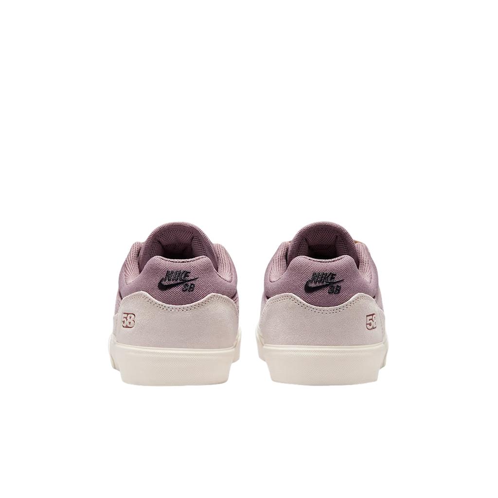 Nike Malor TE SB Ταμπά Γκρι Ανδρικά Αθλητικά Παπούτσια Ανοιχτό-Καφέ-Ξύλου Κανέλα Μαύρο HF3066-200